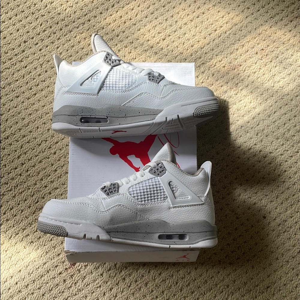 ❗️sold❗️nike air jordan 4 retro white oreo